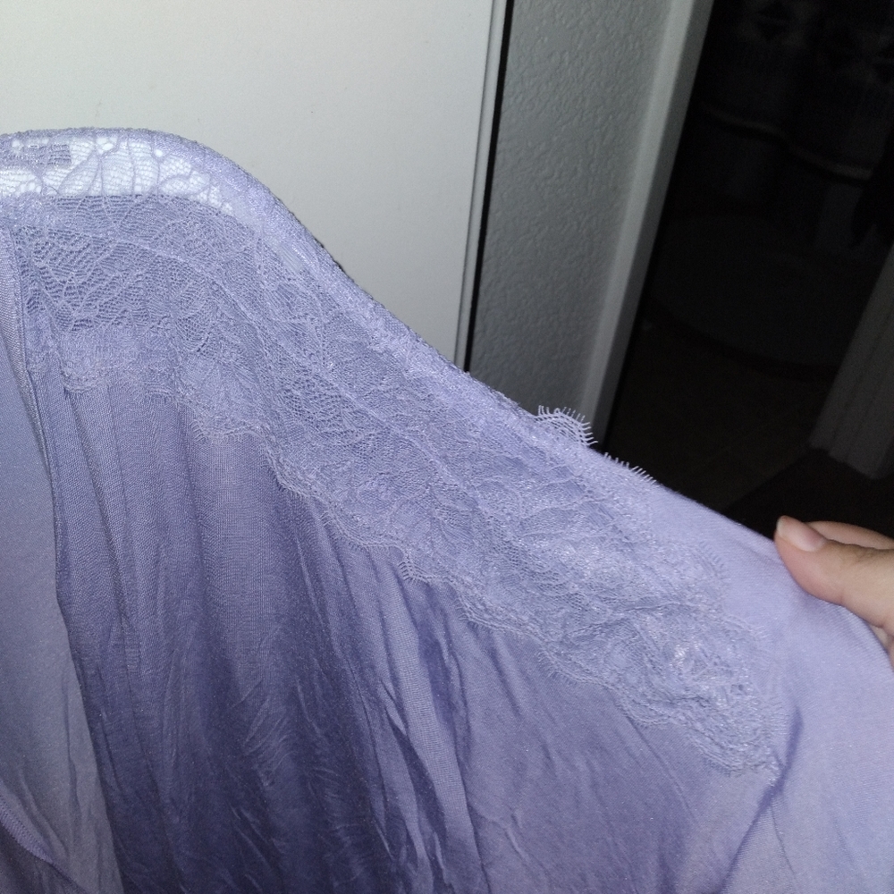 New plus size robe - Picture 4 of 6